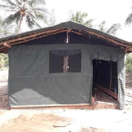 Anaariya Beach Front Gokarna Hotel Gokarna  Exterior photo